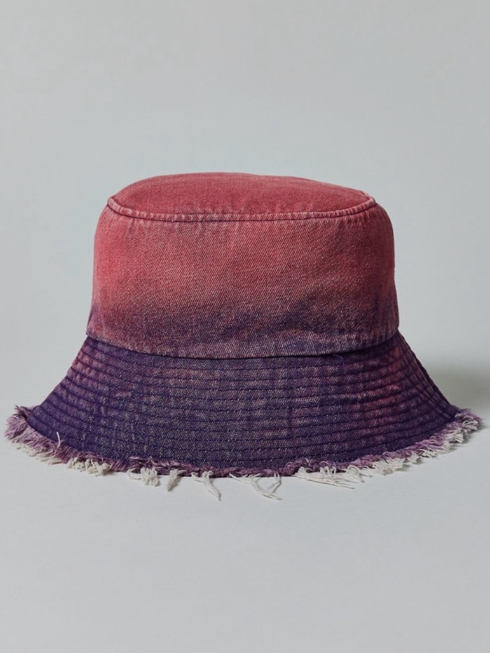 NEW Urban Outfitters Ombré Denim Bucket Hat NWT OS Adjustable Pink/Blue Frayed